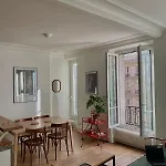 Beautiful New Apartment Close To Montmartre