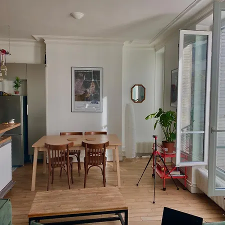 Beautiful New Close To Montmartre Parigi